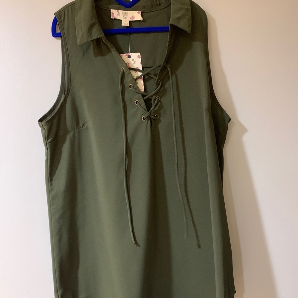 Hippie Rose Sleeveless Lace-up Tank